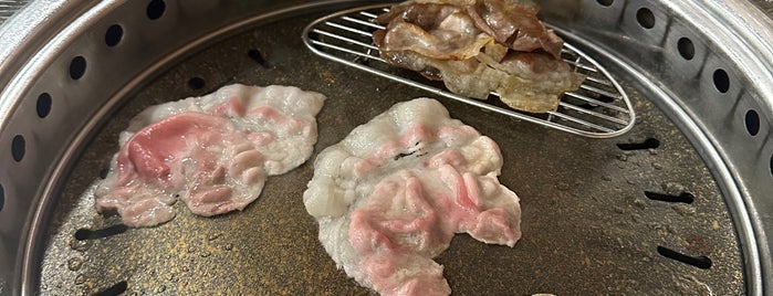 랭돈 is one of Seoulite -  Meat / 肉.