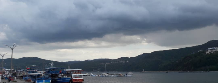 Amasra Mendirek is one of PıN@R'ın Beğendiği Mekanlar.