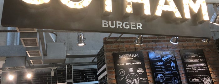 Gotham Burger is one of Tempat yang Disukai Marlon.