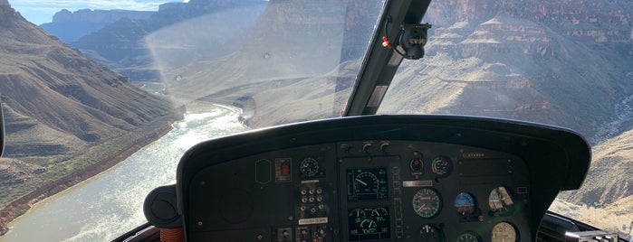 Helipad Papillon Grand Canyon is one of Lugares favoritos de Marlon.