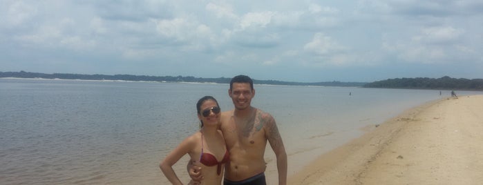 Praia em Maués is one of Top 10 favorites places in Manaus-AM.