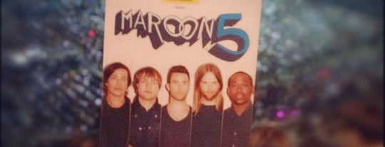 MAROON 5 Live in Bangkok is one of зал.