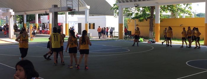 Canchas De Basketball is one of Lugares favoritos de Joaquin.