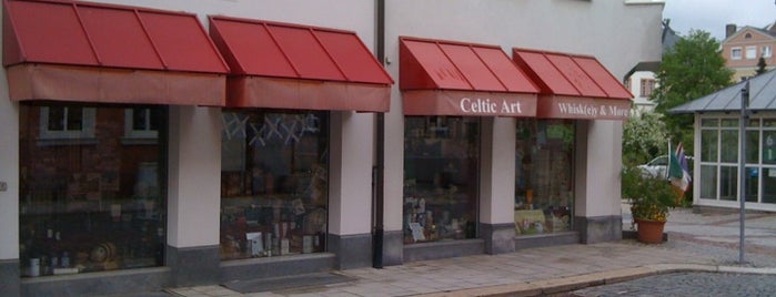Heidi Schramm Celtic Art-Whisk(e)y & More is one of HOF.