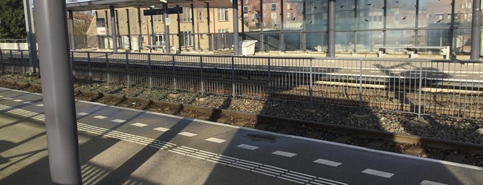 Station De Leyens is one of mijn rampstadrail stations.