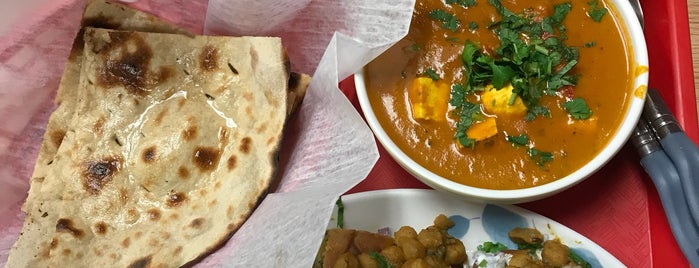 Shivaji Indian Express Cuisine is one of Lizzie: сохраненные места.