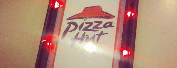 Pizza Hut is one of Dubai Food 7.