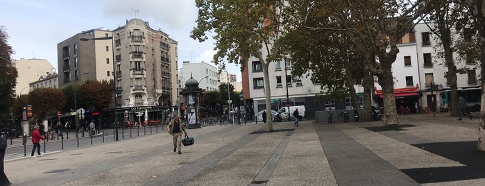 Place Jean-Jaurès is one of Montreuil.