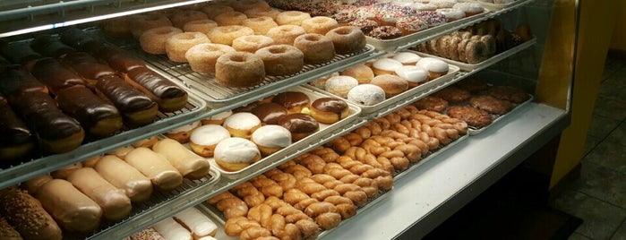 Sunrise Donuts is one of Twin Cities Donuts.