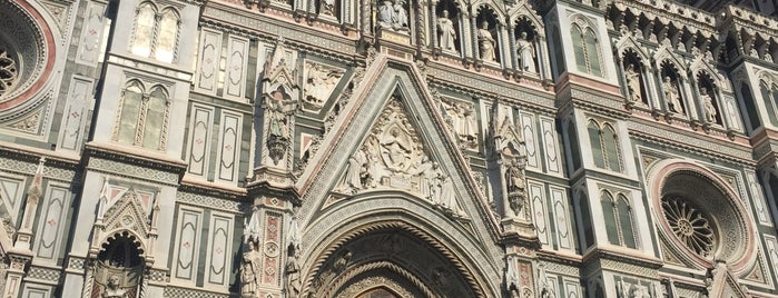 Plaza del Duomo is one of Lugares favoritos de 👫iki DeLi👫.
