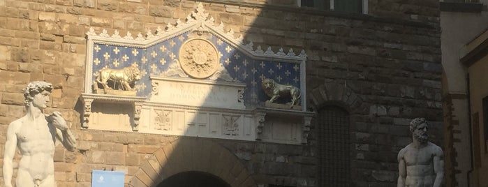 Palazzo Vecchio is one of Lieux qui ont plu à 👫iki DeLi👫.