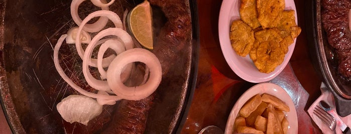 Las Palmas is one of 13 Killer Caribbean Restaurants Around NYC.