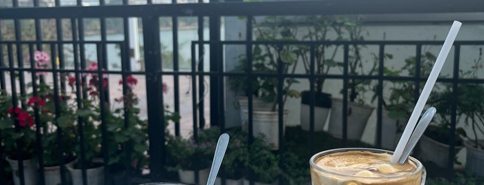 Cafe Phố Cổ is one of Vietnam Summer 2019.