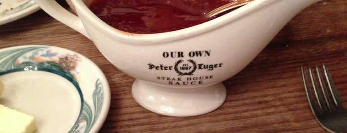 Peter Luger Steak House is one of T's Foodie Lists: Williamsburg, Brooklyn.