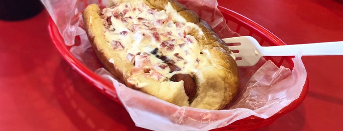 Dogos Hot Dog de Sonora is one of Foodieさんの保存済みスポット.