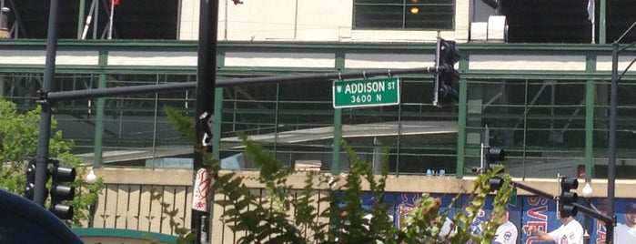 O'Malley's Liquor Kitchen is one of Reds at Wrigley.