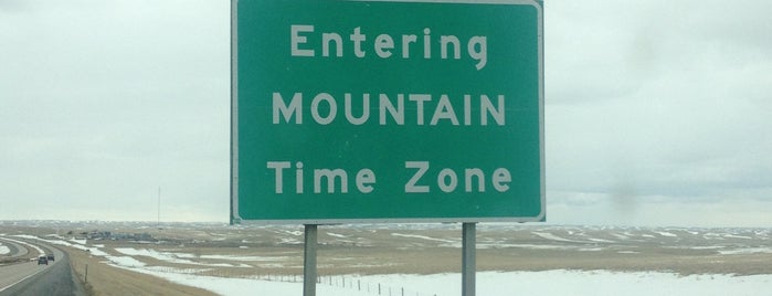 Mountain/Central Time Zone is one of Locais curtidos por A.