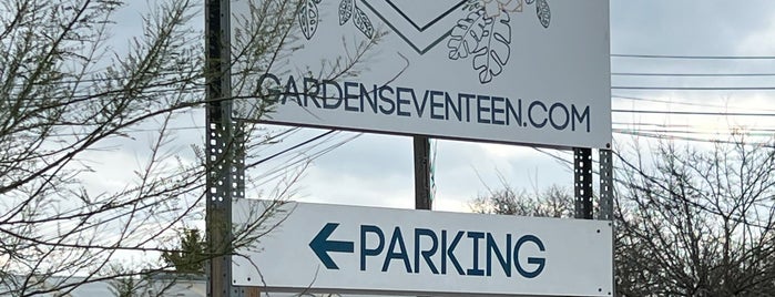 Garden Seventeen is one of Tempat yang Disukai Scott.