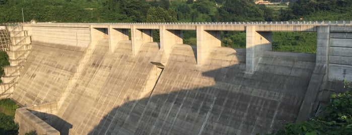 辰巳ダム is one of 石川のダム.