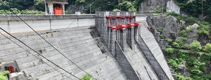 八戸ダム is one of ダムカードを配布しているダム（西日本編）.