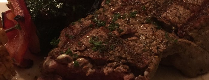 Villa Maria Quality Steak is one of Ксения : понравившиеся места.