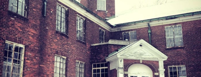 Rolling Hills Asylum is one of Ghost Adventures Locations.