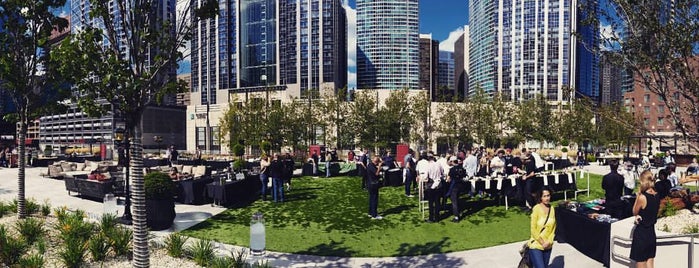 Loews Chicago Hotel is one of CHI - Rooftops / Outdoors.