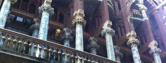 Palacio de la Música Catalana is one of Barcelona / Barcelone.