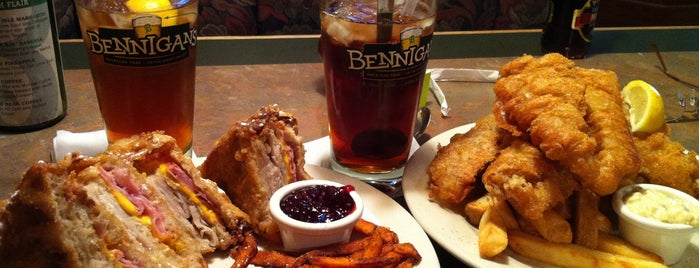 Bennigan's Grill & Tavern is one of Favorite Food.