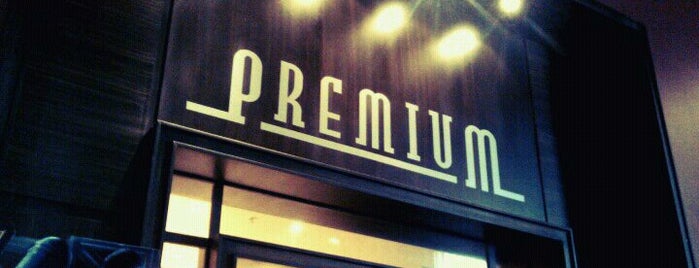 Sala Premium - Cines Unidos is one of Joséさんのお気に入りスポット.