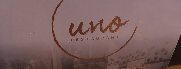 Restaurant Uno is one of Locais salvos de Sabine.