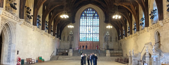 Westminster Hall is one of London city guide.