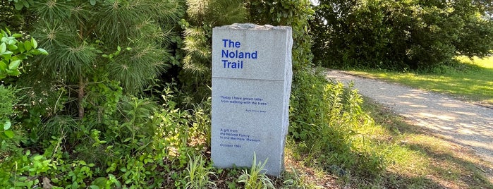 Noland Trail is one of Hampton.
