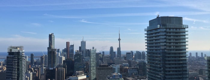 180 Panorama is one of Toronto Patios.