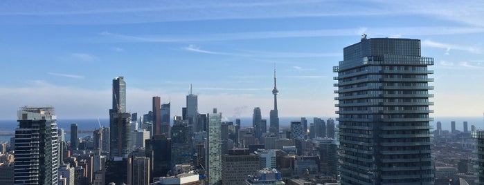 180 Panorama is one of Rooftop Patios in Toronto.