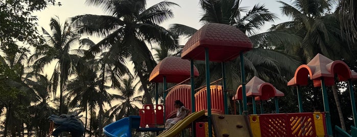 Priyadarshini Park is one of Bombay's romantic hang outs.