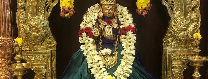 Vadapalani Murugan Temple is one of Chennai.