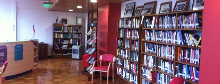 Biblioteca Paul Harris is one of Bibliotecas.