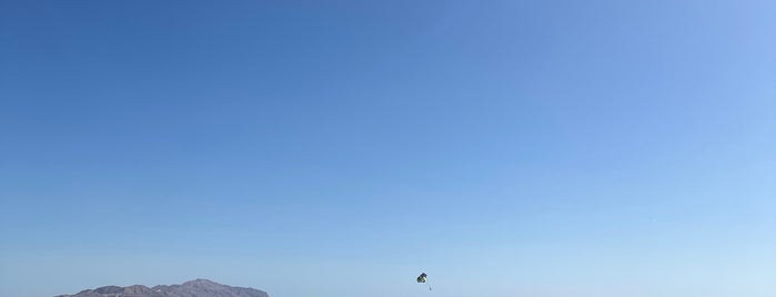 Beach at Savoy Sharm El Sheikh is one of Tempat yang Disukai Joud.