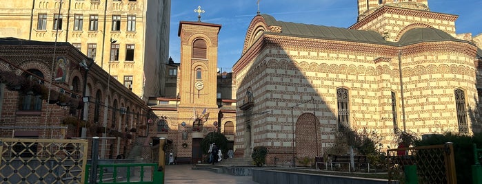 Biserica „Sfinții Arhangheli Mihail și Gavril” is one of Bucarest.