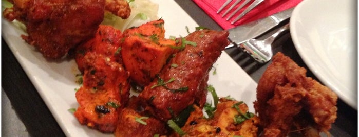 Wembley Tandoori Restaurant is one of Helenさんのお気に入りスポット.