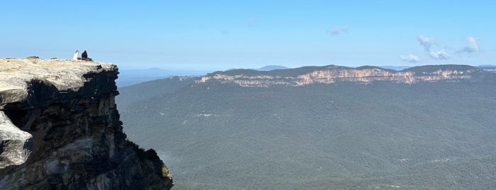 Lincoln's Rock is one of Blue Mountains.