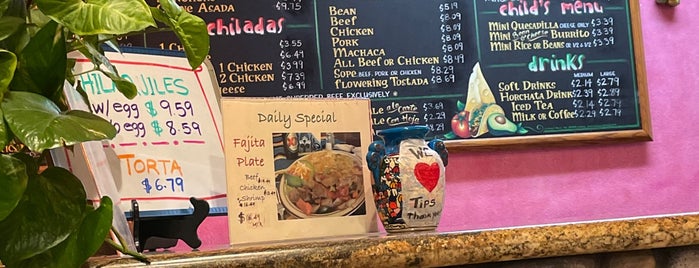 Tio's Mexican Restaurant is one of Tacos, Burritos, et mas.
