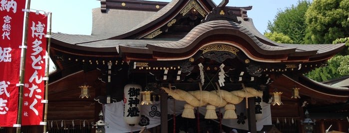 Kushida Shrine is one of Orte, die O gefallen.