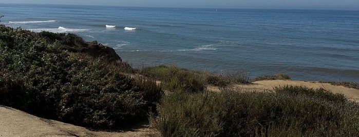 Sunset Cliffs is one of San Diego County Communities.