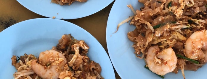 Ah Leng Char Koay Teow & Fried Rice 亞龍炒粿條 is one of Penang Char Koay Teow.