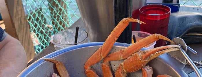 Original Waterfront Crab Shack Restaurant & Marina is one of Johnさんのお気に入りスポット.