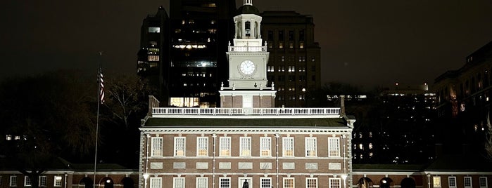 Independence National Historical Park is one of Philadelphia.