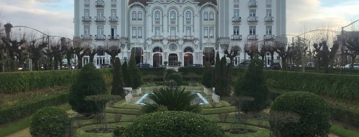 Curia Palace Hotel SPA & Golf is one of Sítios para levar a Babe.