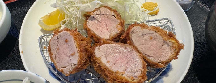 Tonkatsu Den is one of 東京.